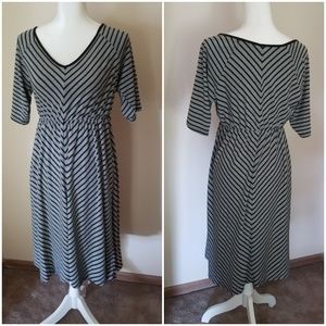 Torrid Size 0 Black Grey Striped Dress